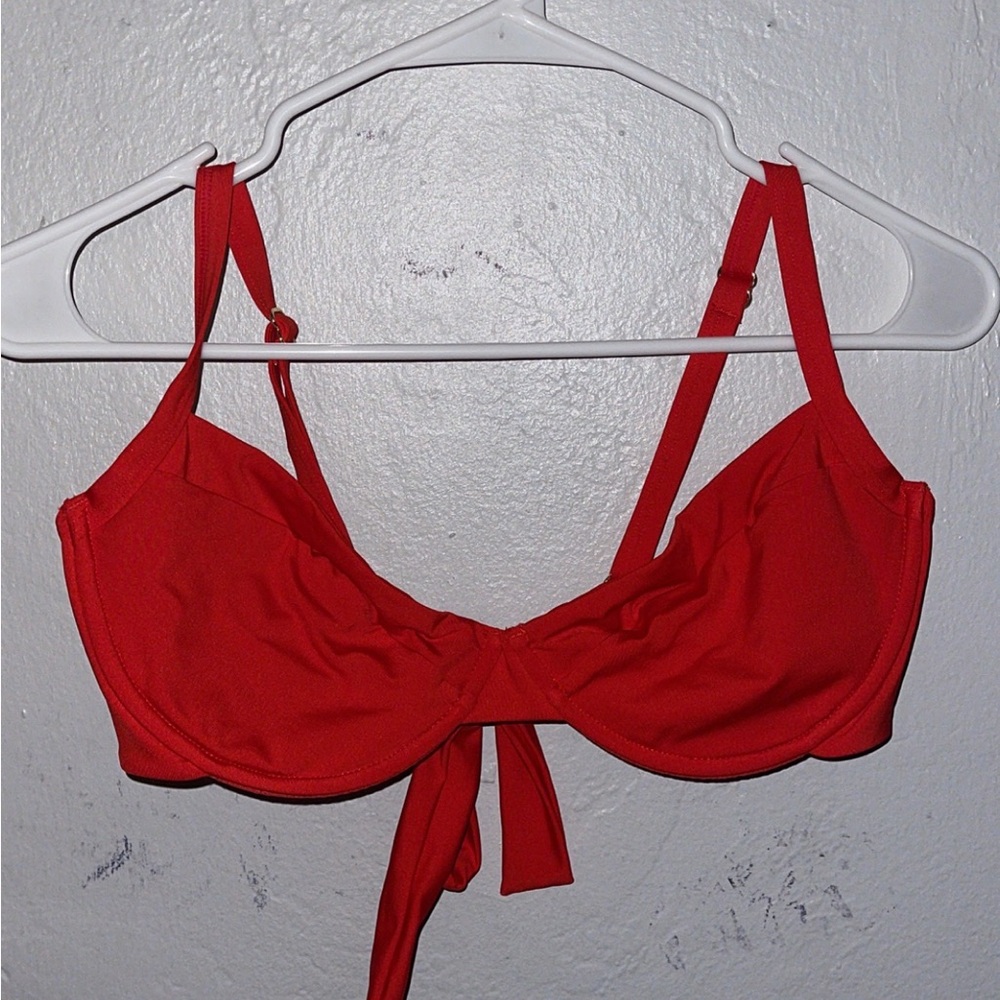 MONDAY SWIM bikini top In chili pepper